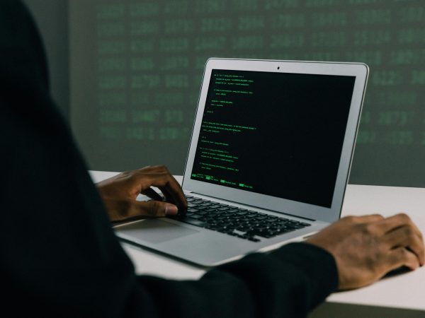 Porque a cibersegurança é obrigatória para todas as empresas