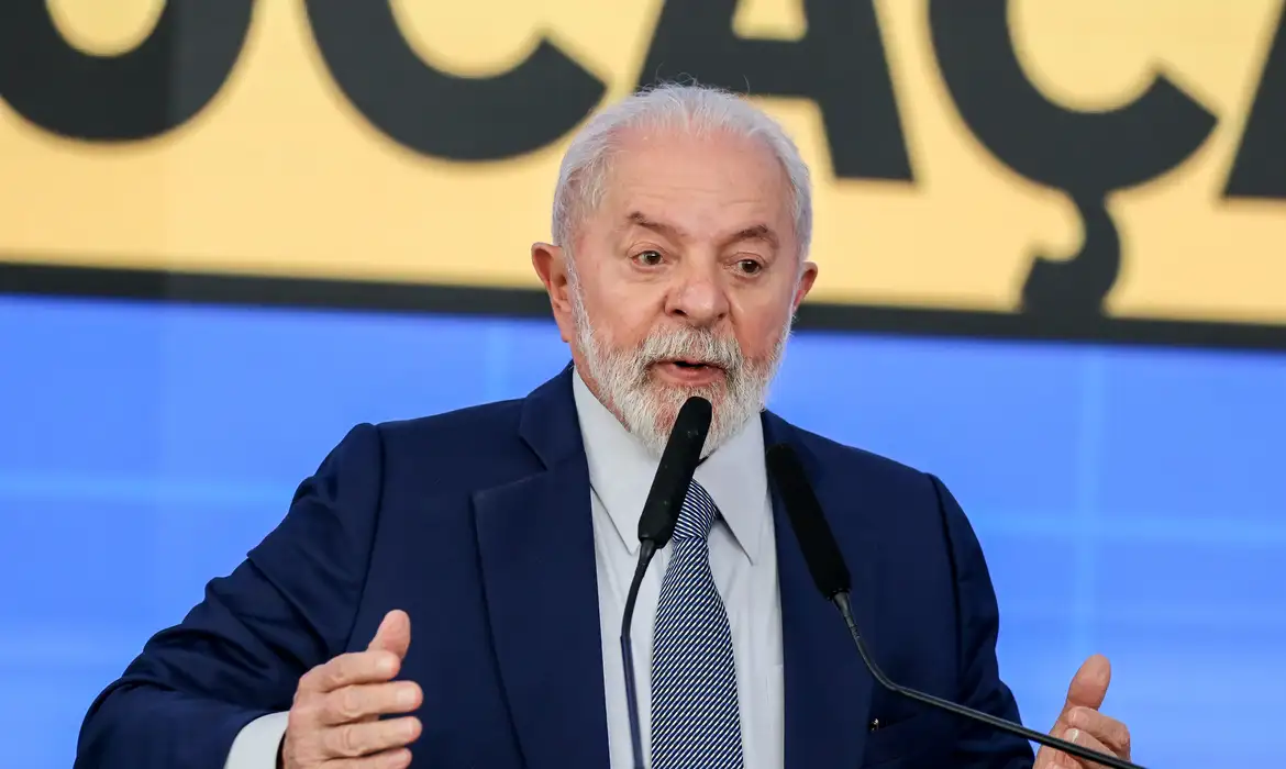 Desoneração do jeito que os empresários querem é só para aumentar o lucro, afirma Lula