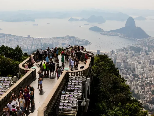 Embratur e Google firmam parceria para digitalizar turismo