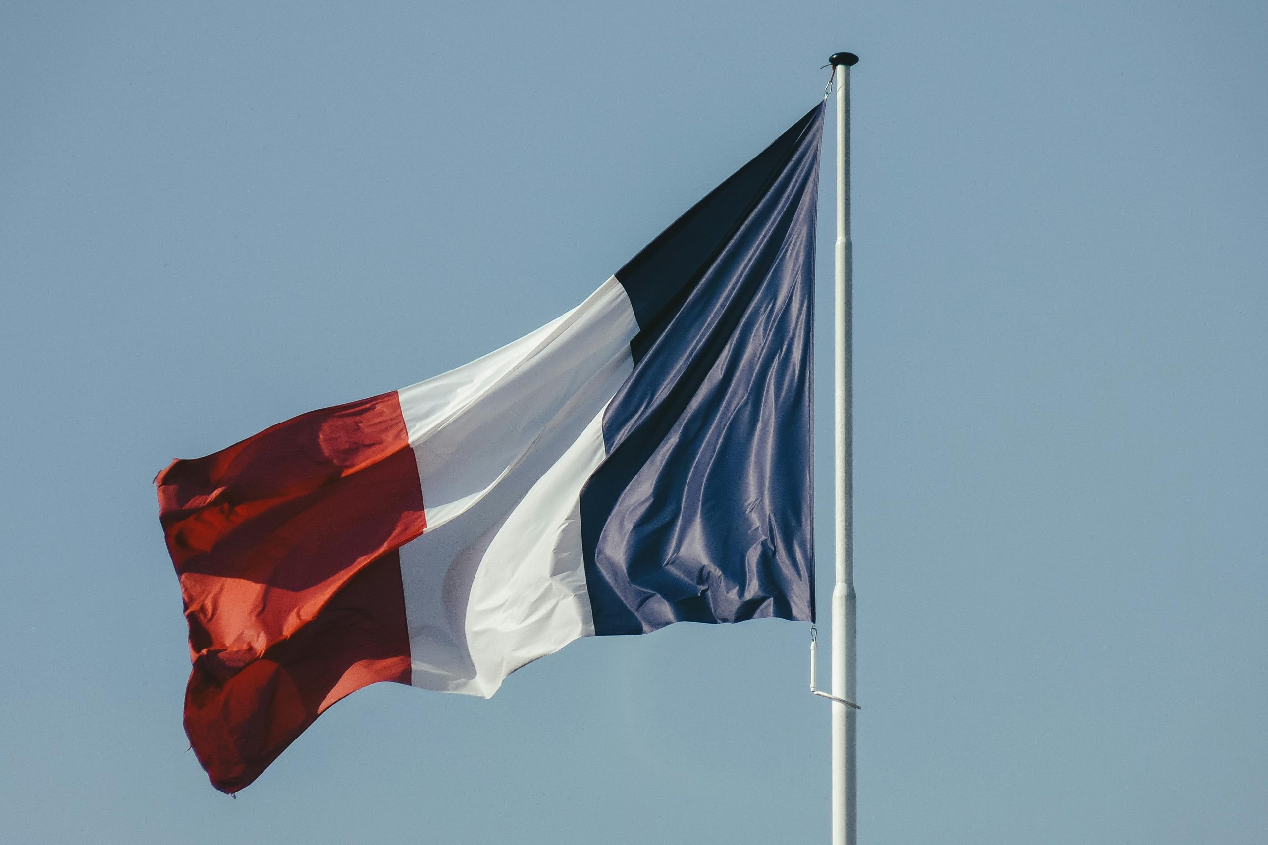 França vai assinar convênio com Alibaba para exportação de pequenas empresas para a China