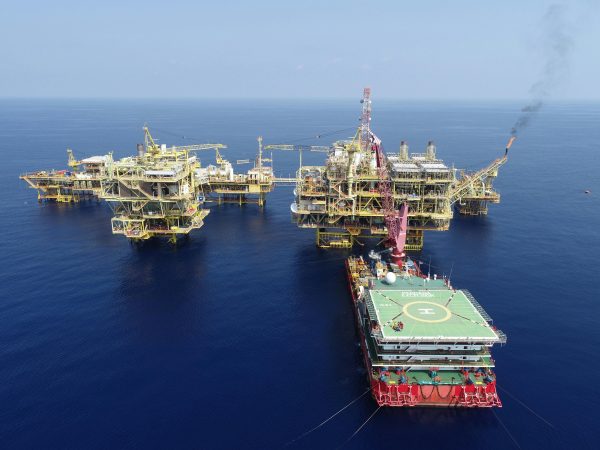 PPSA habilita 10 empresas para leilão de petróleo da União no dia 31 de julho