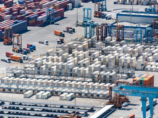 Balança: superávit na 3ª semana de julho é de US$ 1,554 bilhão