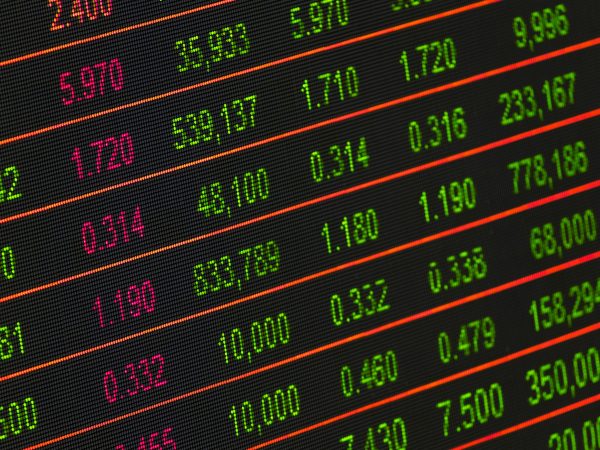 Mercado reduz previsão da inflação de 4,02% para 4% em 2024