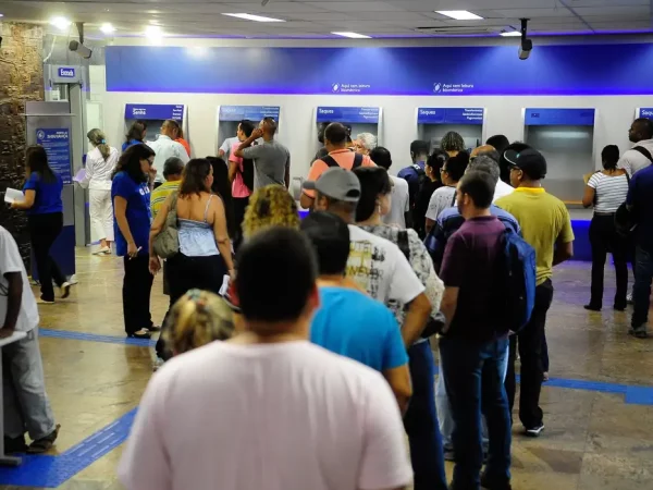 Caixa lança serviços digitais para MEI, com crédito de até R$ 10 mil