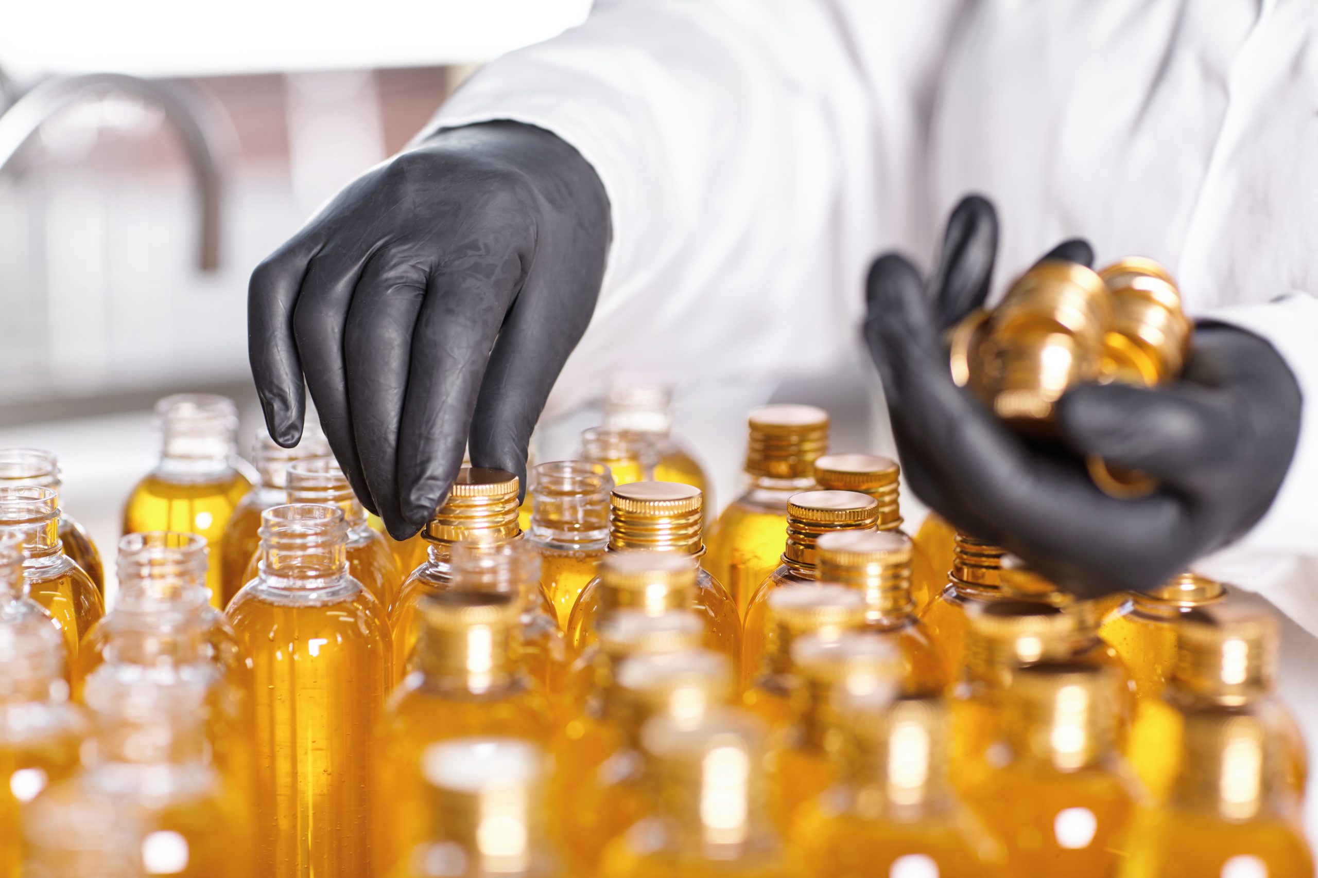 Utilização de capacidade instalada da indústria química atinge 63% no 1º semestre, diz Abiquim