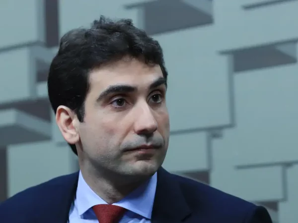 Gabriel Galípolo é indicado por Lula para presidir o Banco Central