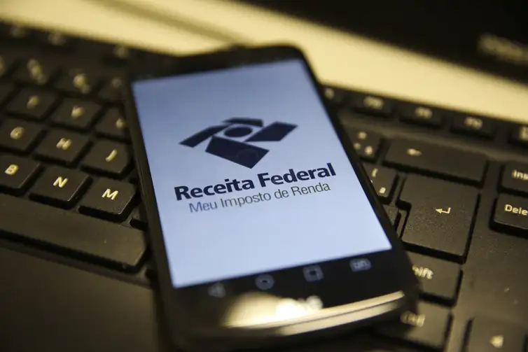 Contribuintes declararam ter usufruído R$ 32,9 bi em benefícios fiscais até junho, diz Receita