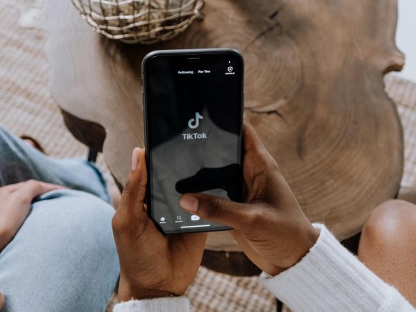 TikTok cresce e se torna ferramenta de marketing digital