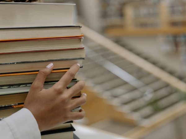 Skeelo, ecossistema de livros, anuncia compra do Skoob, da Americanas