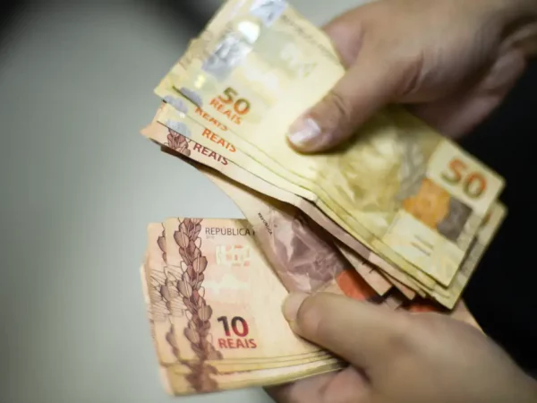 Fluxo cambial total em 2024, até 20 de setembro, é positivo em US$ 6,346 bi, aponta BC