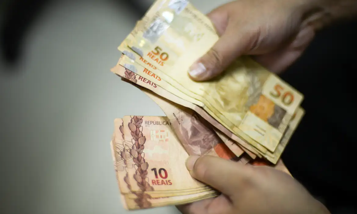 Fluxo cambial total em 2024, até 20 de setembro, é positivo em US$ 6,346 bi, aponta BC