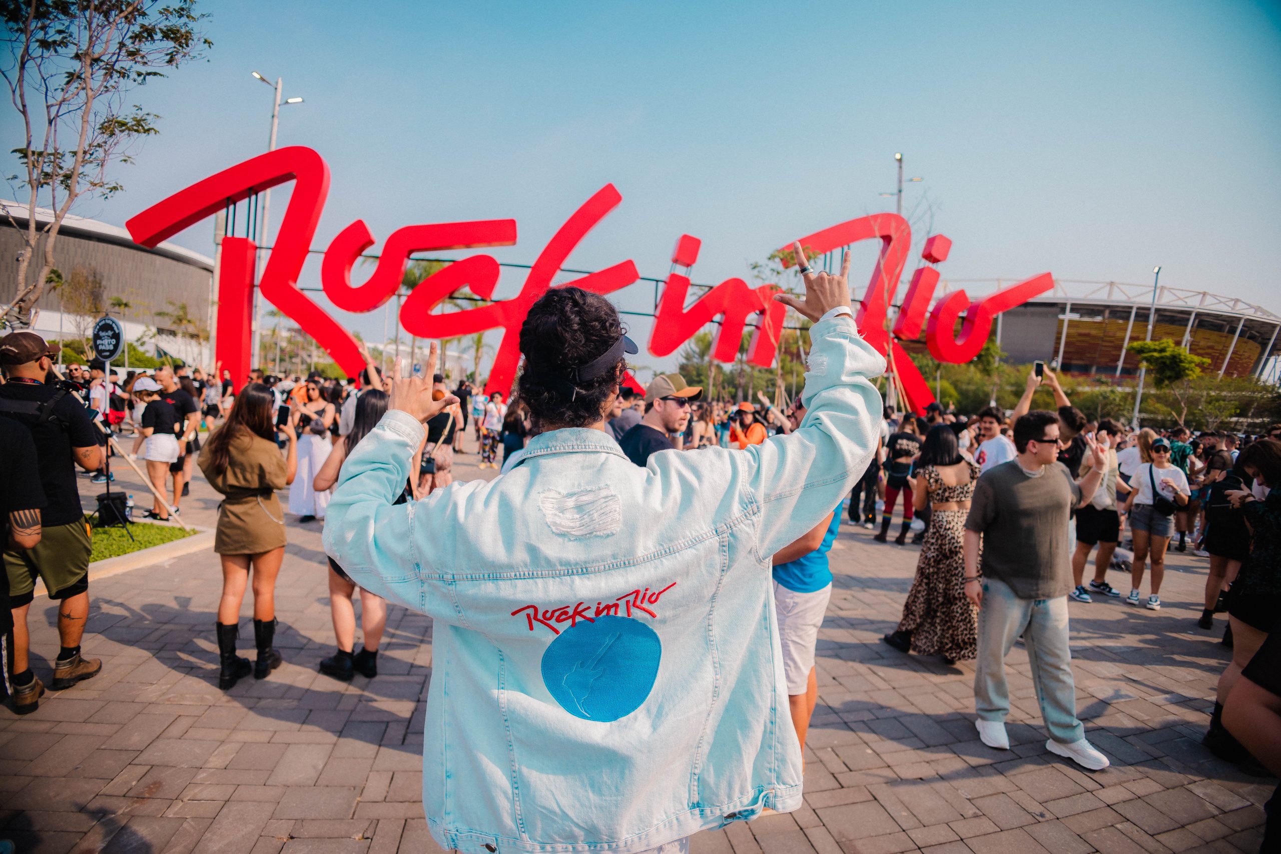 Rock in Rio anuncia leilão ‘Fans For Change’ com itens assinados por grandes músicos do line-up desta edição em ação em prol de um mundo melhor