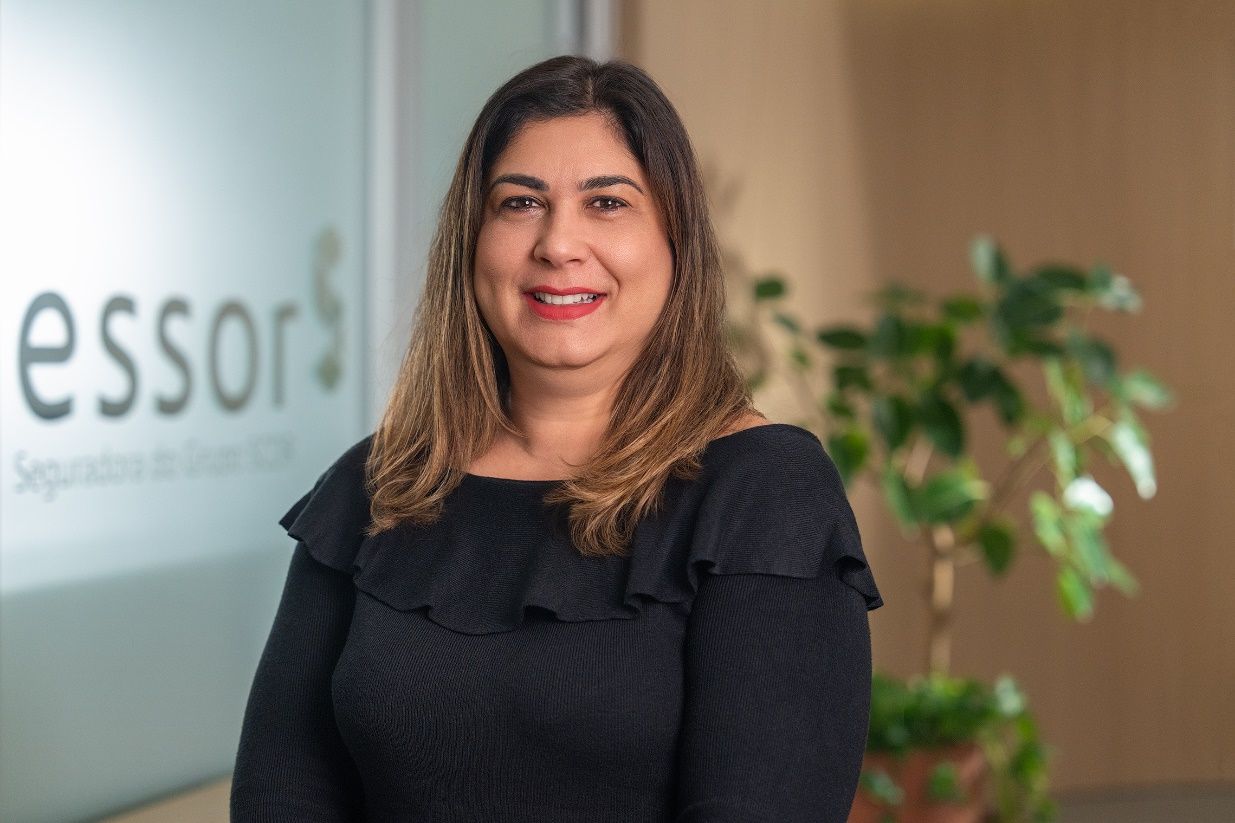 ESSOR reforça o time do seguro Garantia com Regiane Calvo