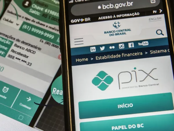 Transações via Pix crescem 61% no 1º semestre e chegam a 29 bilhões, mostra Febraban