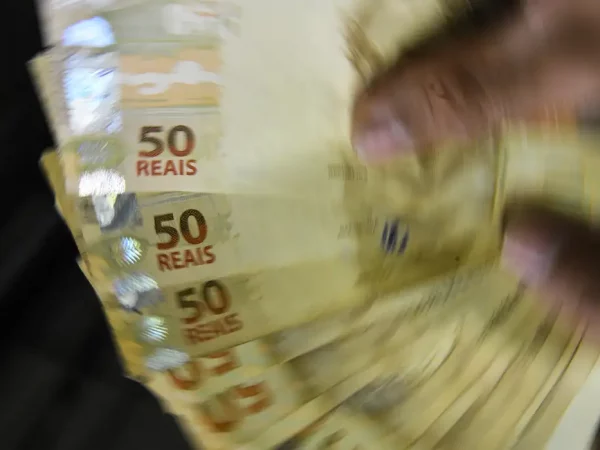 Com R$ 201,6 bi em agosto, arrecadação federal volta a bater recorde