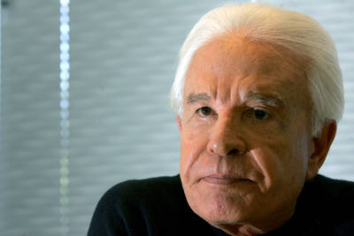 Cid Moreira morre aos 97 anos; relembre a trajetória de um dos ícones da televisão brasileira