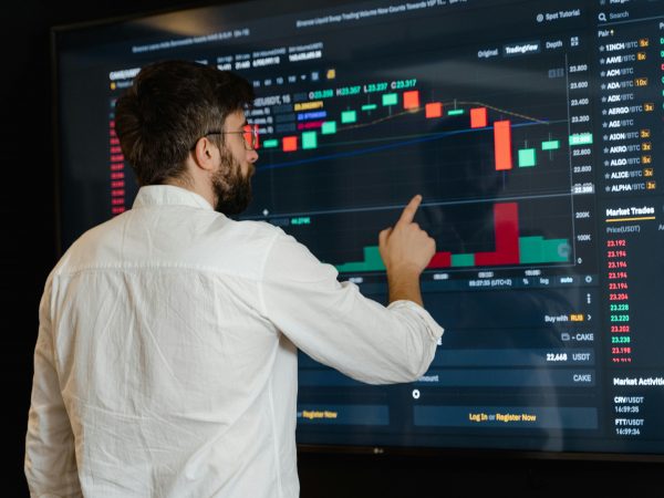 Firjan: novo ciclo alta de juros pode comprometer ainda mais o cenário para os próximos meses