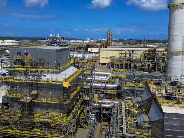 Refinaria da Petrobras vai transformar poluente em produto rentável