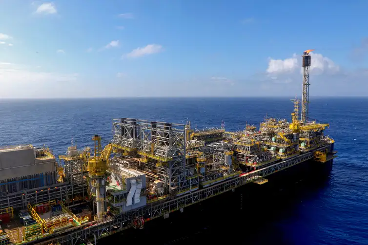 Opep prevê aumento de demanda por petróleo e maior produção no Brasil em 2025