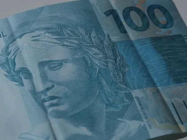 Tesouro paga R$ 1,26 bi em dívidas de estados e municípios em novembro