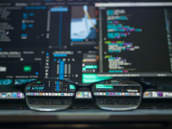 Brasil mantém 44ª posição em ranking global de acesso e uso de tecnologias, diz CNI