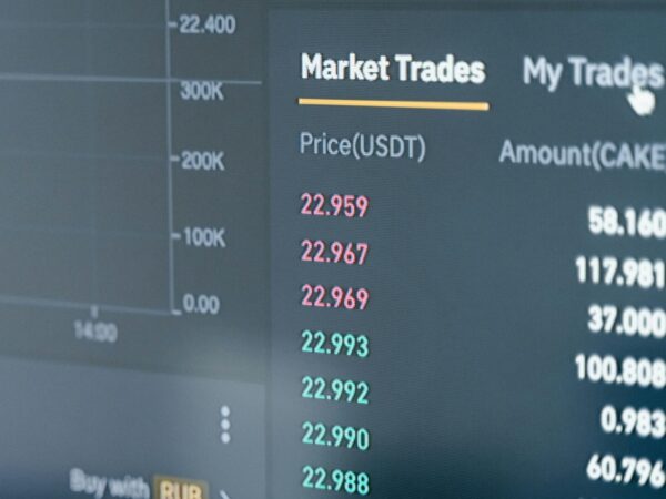 BC e CVM publicam resolução conjunta sobre aplicações de estrangeiros no mercado financeiro