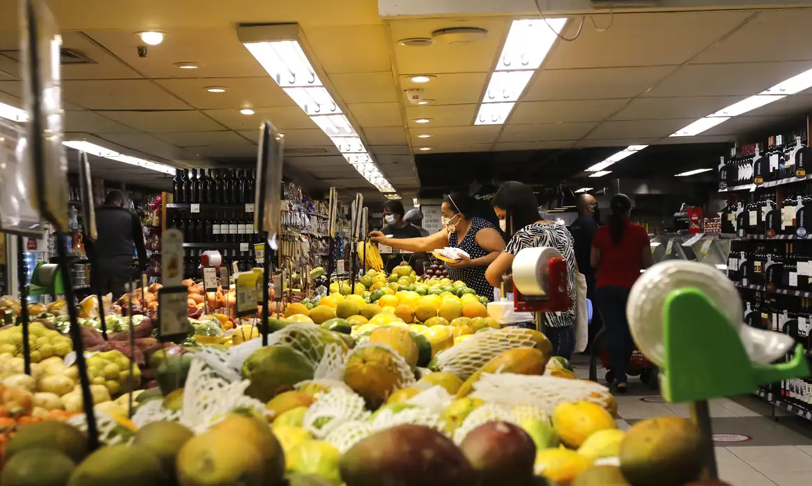 Inflação oficial de janeiro é de 0,16%, a menor para o mês desde 1994