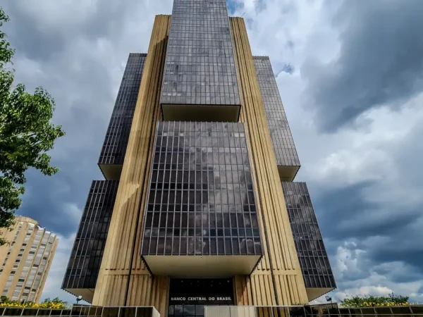 BC ganha R$ 36,024 bilhões com swap cambial em janeiro