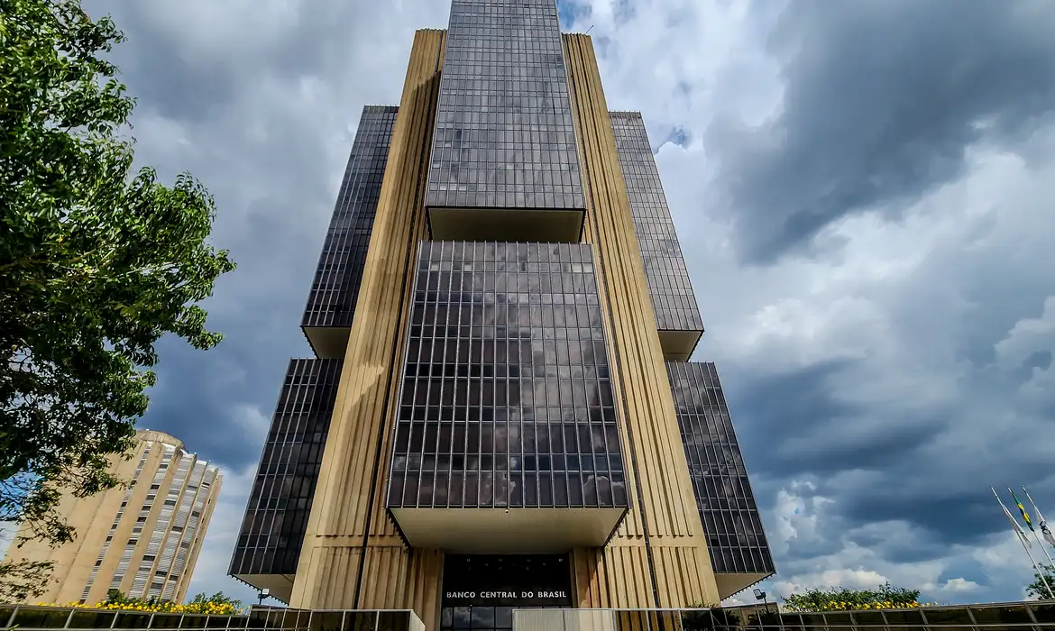 BC ganha R$ 36,024 bilhões com swap cambial em janeiro