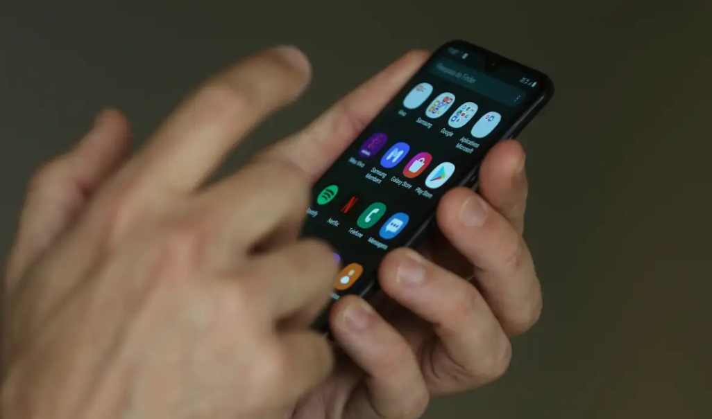 Mercado Pago cria ferramenta para ‘disfarçar’ ícones de Apps durante o carnaval