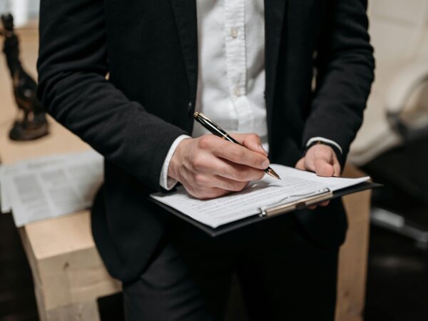 Empresas e bancos têm até sexta para enviar comprovantes para o IR