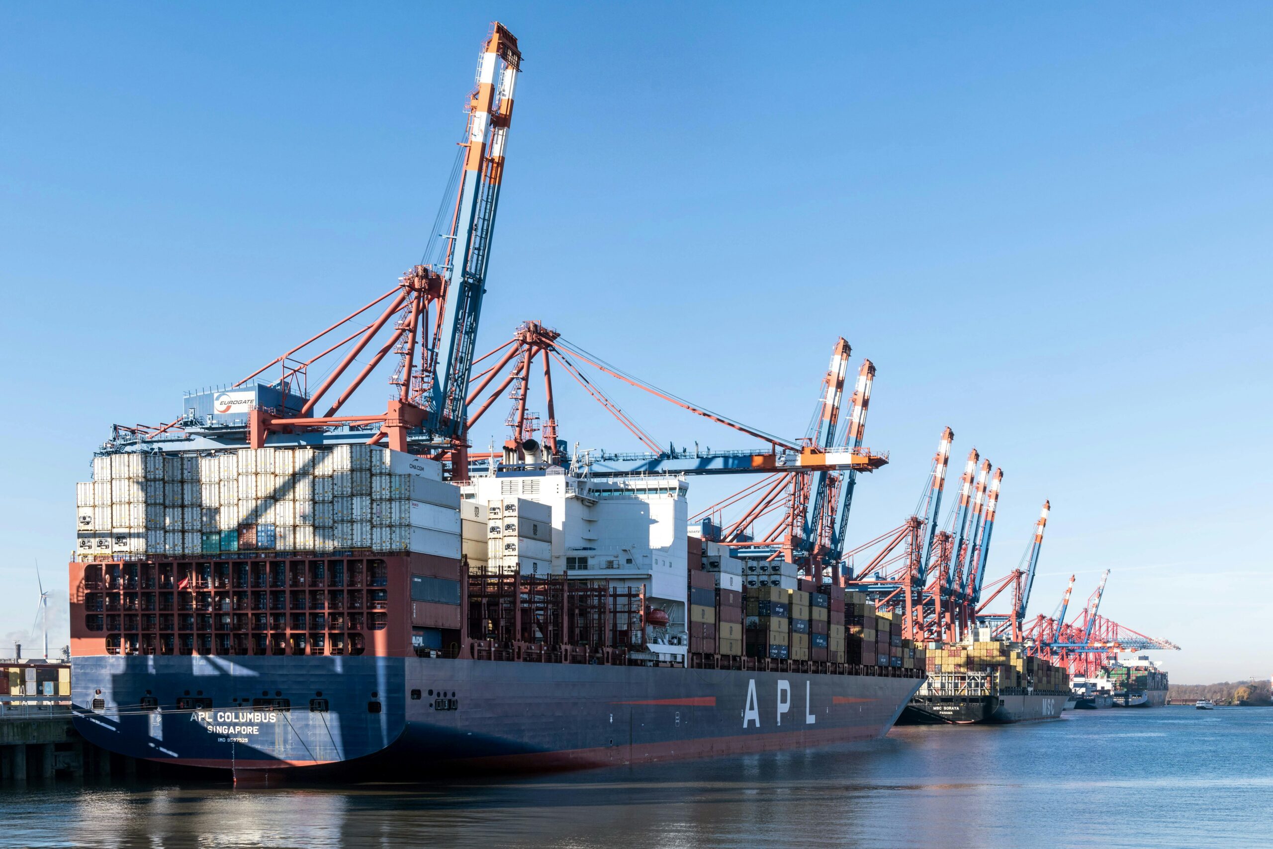 Câmara aprova ‘Acredita Exportação’ com incentivos a exportadores e inclusão de serviços
