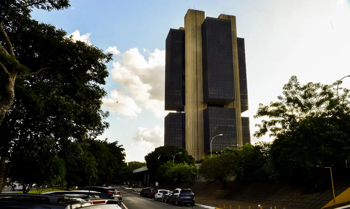Banco Central autoriza financeiras a emitir LCI
