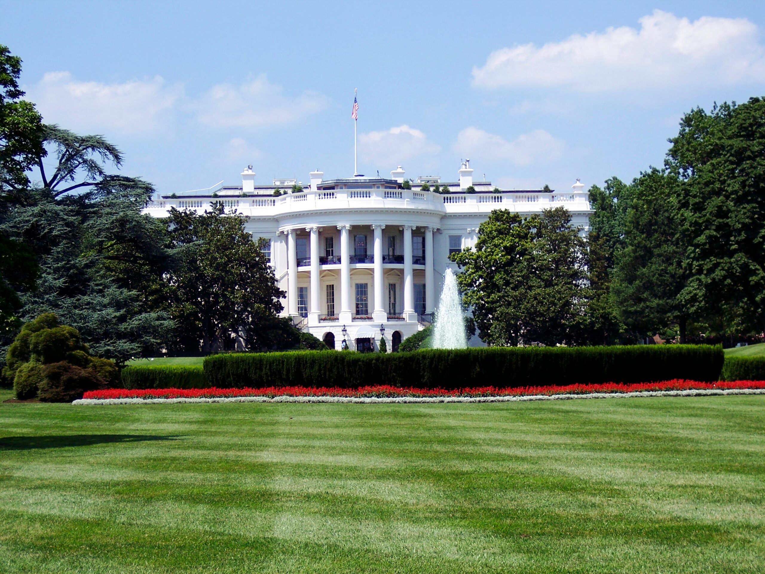 Casa Branca rebate CBO sobre possível aumento do déficit com aprovação de projeto de Trump
