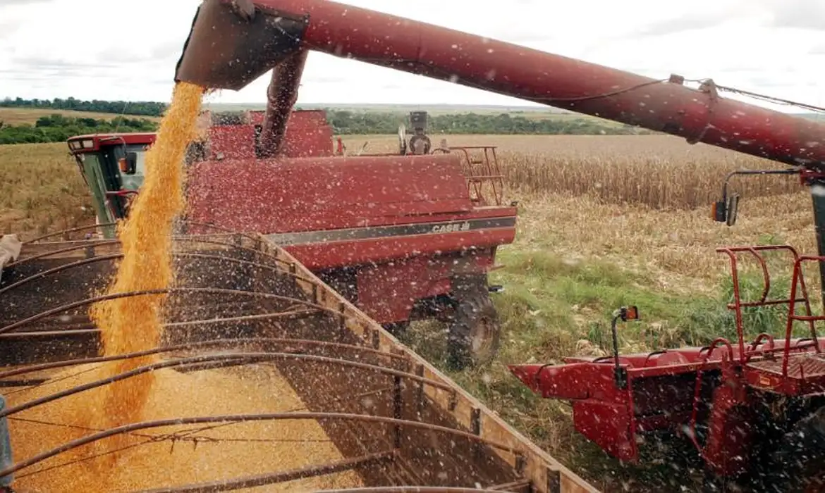 Agronegócio teme perda de safras e apoia negociação do governo com EUA