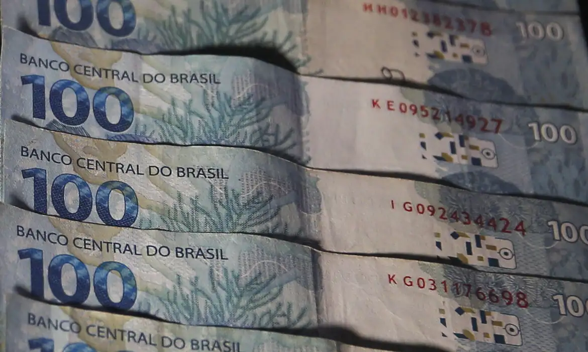 Entenda como fica o IOF após decisão de ministro do STF