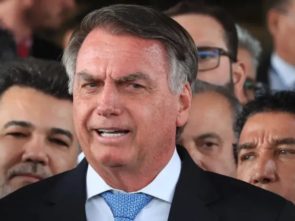 Que horas começa o julgamento de Bolsonaro nesta terça (02) e onde assistir?