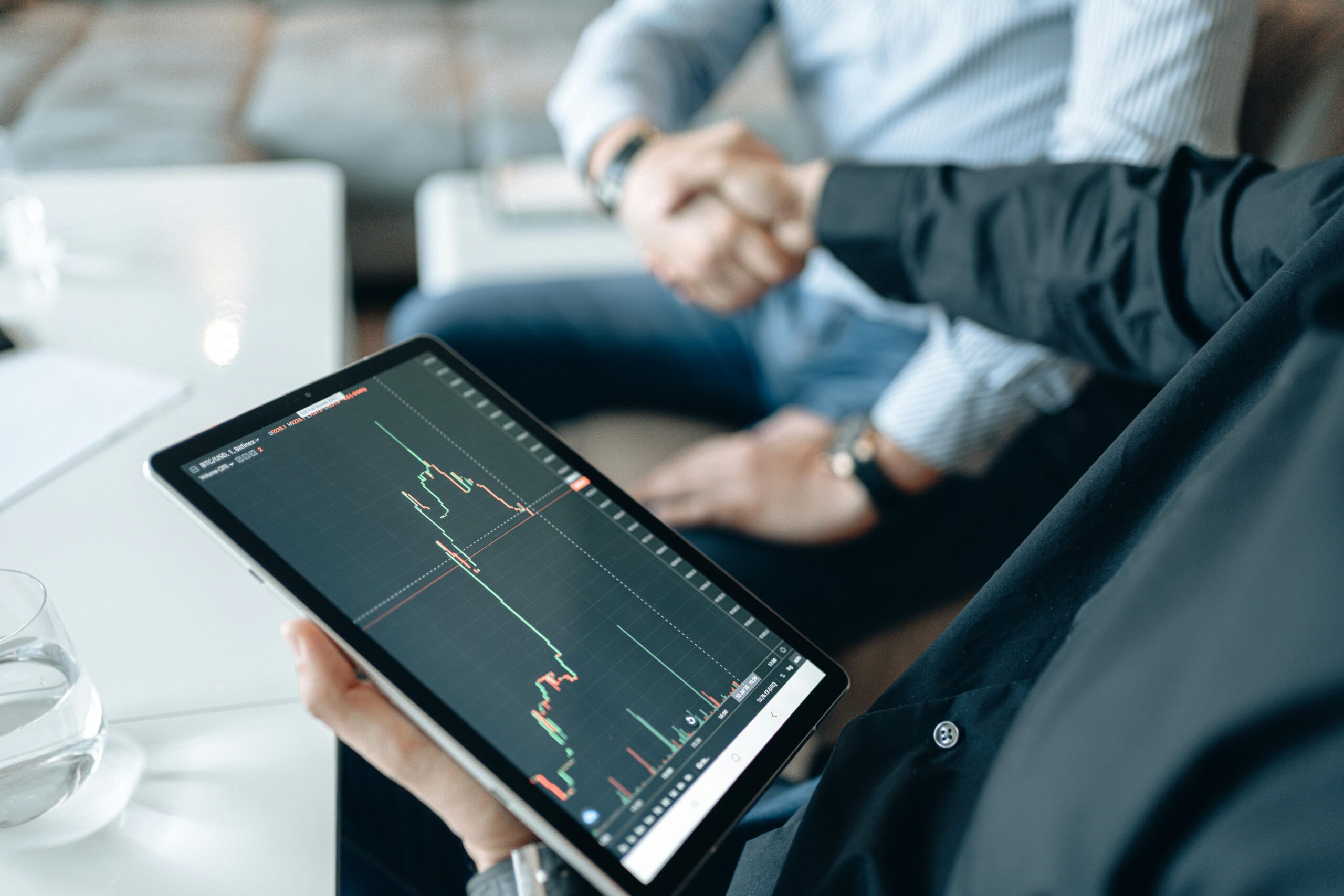 Mercado financeiro reduz previsão da inflação para 4,95%
