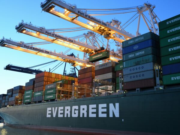 Balança comercial tem superávit de US$ 6,133 bilhões em agosto