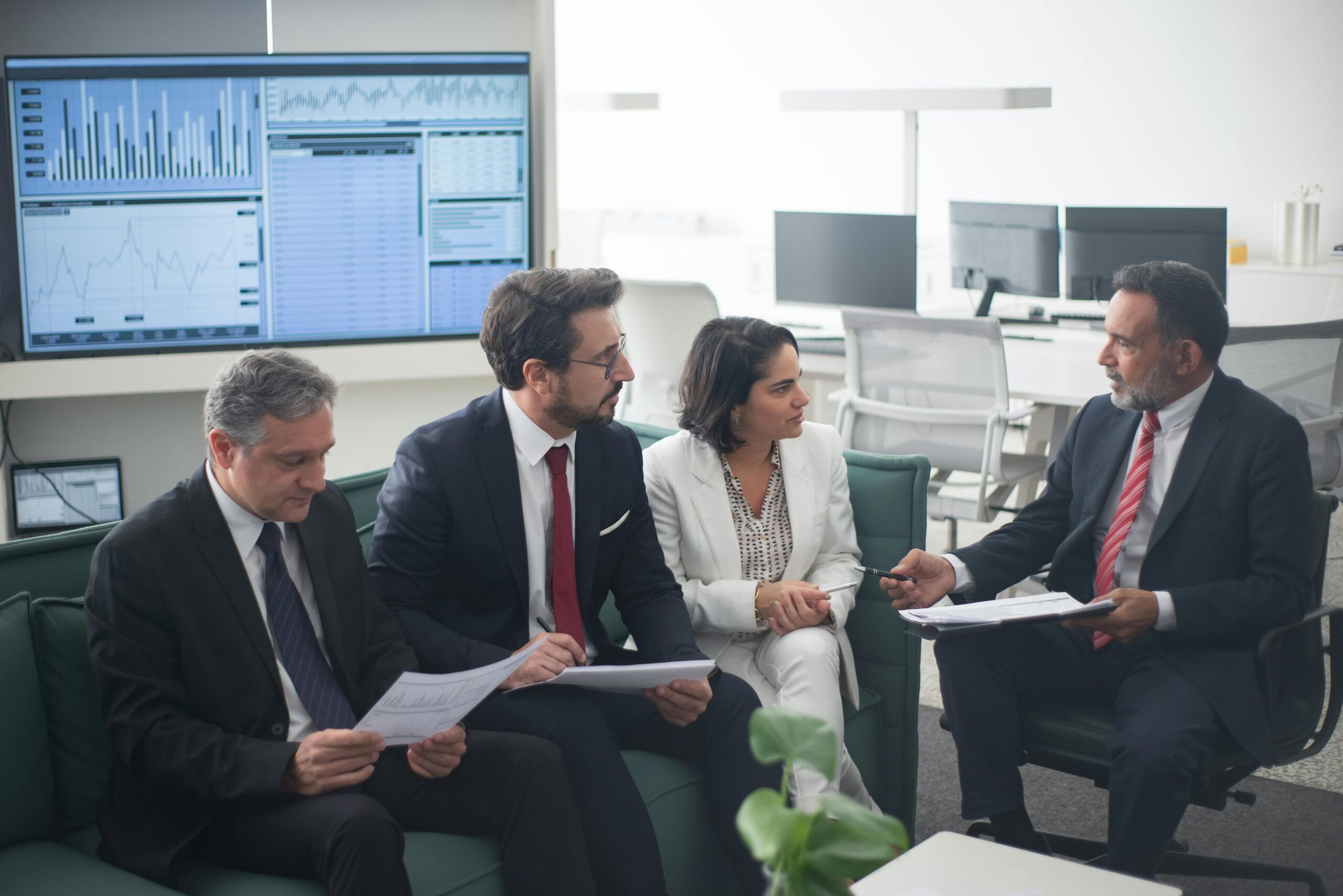 Invest Mining Summit 2025 conecta mineração ao mercado de capitais
