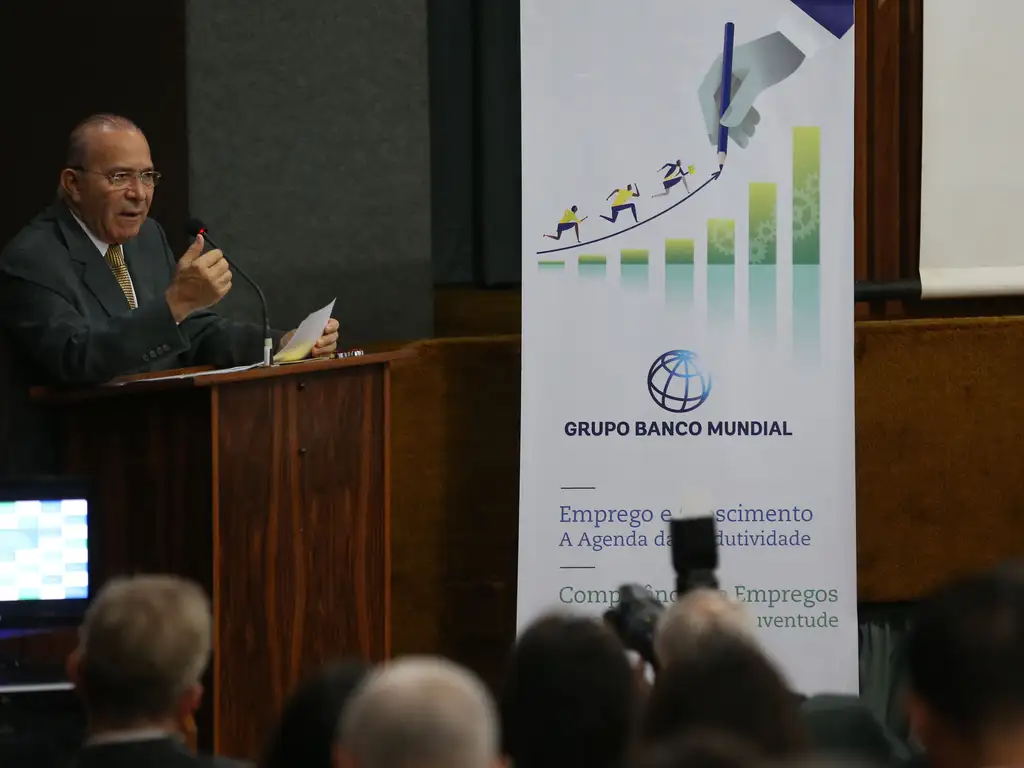 País crescerá 2,4% em 2025, acima da América Latina, diz Banco Mundial