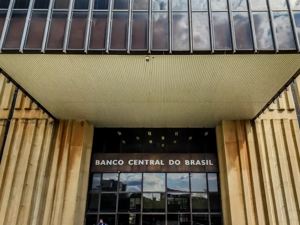 BC aprova aumento de capital em instituições ligadas ao Banco Master