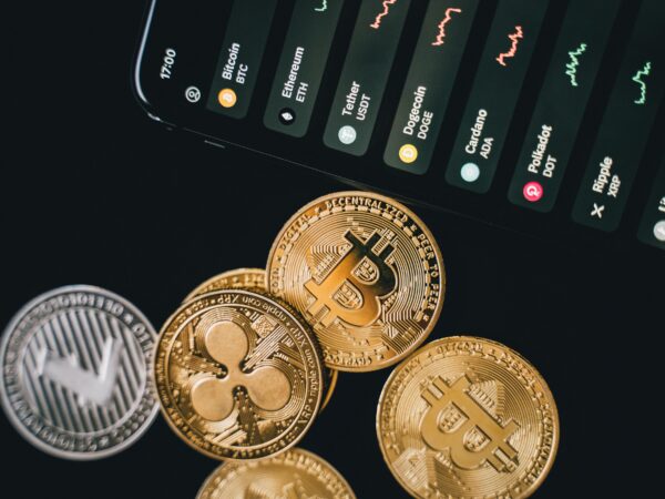 Relatório da Bitget: 66% dos usuários de criptomoedas planejam aumentar seus investimentos, impulsionando o crescimento global