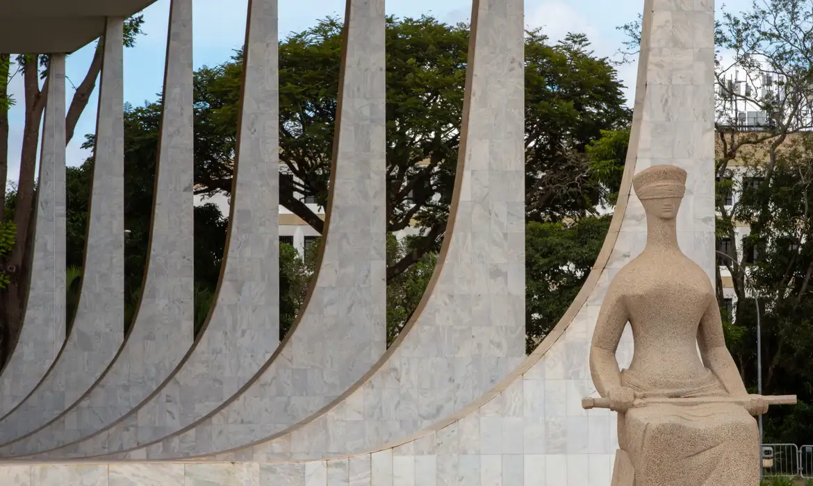 Por unanimidade, STF valida prisões de Bolsonaro e mais 6 condenados