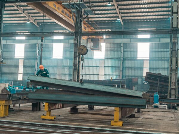 Manutenção da Selic em 15% ao ano preocupa setor produtivo