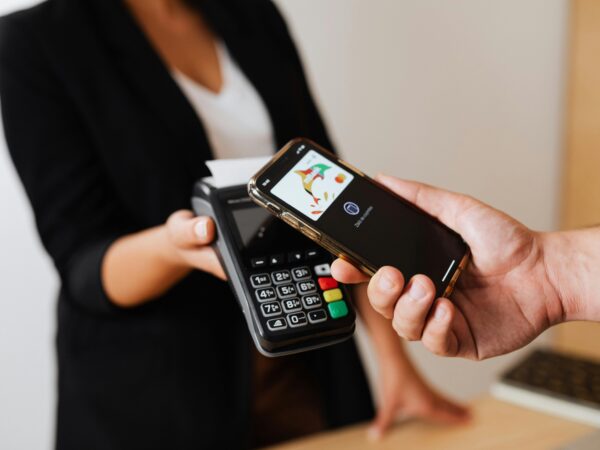 Pagamentos invisíveis ganham força e podem dominar a economia brasileira em 2026