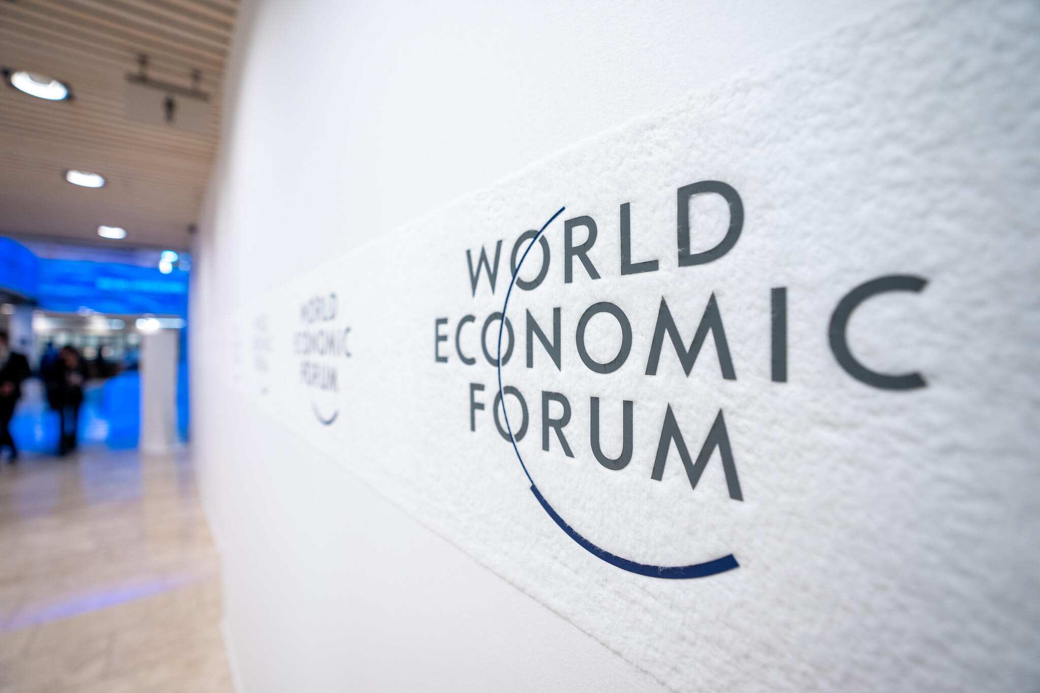 Fórum Econômico Mundial: Cooperação global mostra resiliência diante de incertezas globais