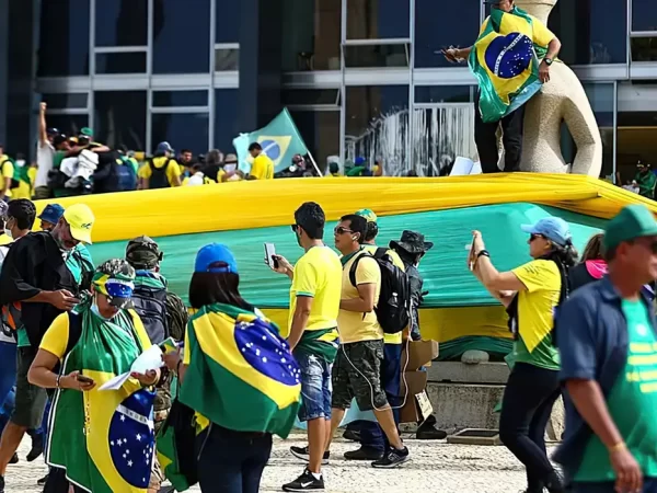 8/1: julgamento dos atos golpistas foi marco histórico para o país