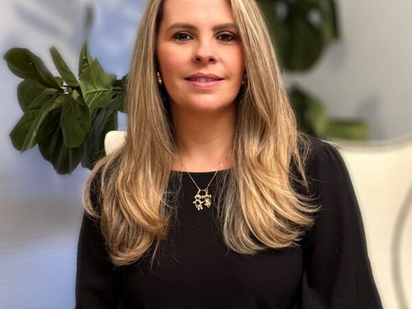 Empresária brasileira leva marca aos EUA e coloca o Brasil no radar global da moda sustentável