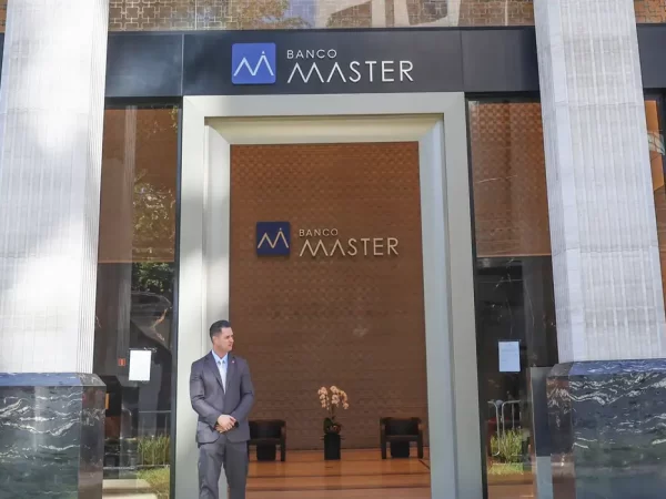 Entenda as liquidações do Banco Master e da Reag